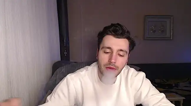 Snapshot of handsomeee04 chatting on 03.22.25 handsomeee04 online show from 03.22.25