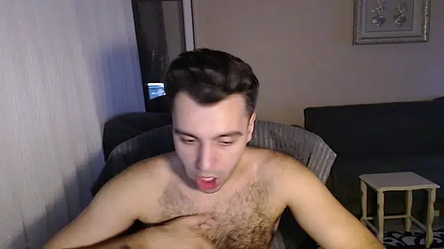 Snapshot of handsomeee04 chatting on 09.13.25 handsomeee04 online show from 09.13.25