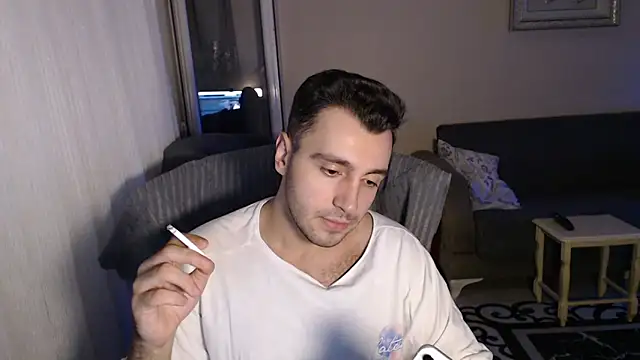 Snapshot of handsomeee04 chatting on 09.15.25 handsomeee04 online show from 09.15.25