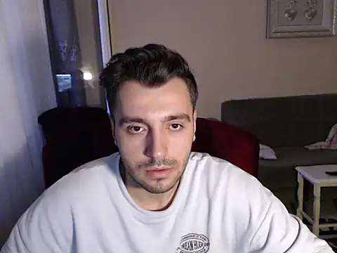 Snapshot of handsomeee04 chatting on 09.24.25 handsomeee04 online show from 09.24.25