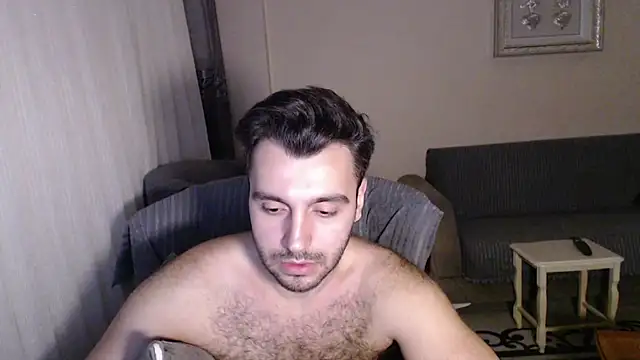 Snapshot of handsomeee04 chatting on 09.27.25 handsomeee04 online show from 09.27.25