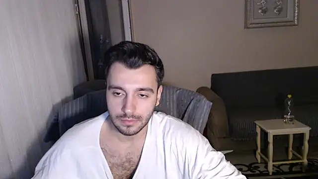 Snapshot of handsomeee04 chatting on 09.29.25 handsomeee04 online show from 09.29.25