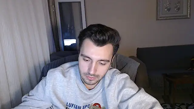 Snapshot of handsomeee04 chatting on 10.13.25 handsomeee04 online show from 10.13.25