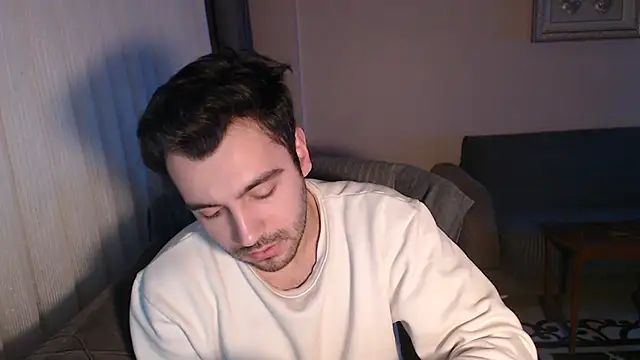 Snapshot of handsomeee04 chatting on 10.24.25 handsomeee04 online show from 10.24.25