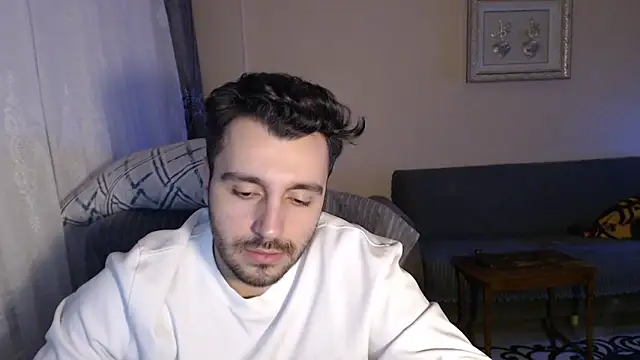 Snapshot of handsomeee04 chatting on 11.19.25 handsomeee04 online show from 11.19.25