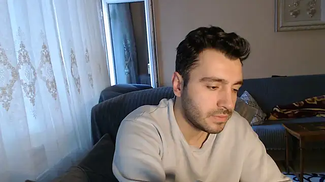 Snapshot of handsomeee04 chatting on 11.20.25 handsomeee04 online show from 11.20.25