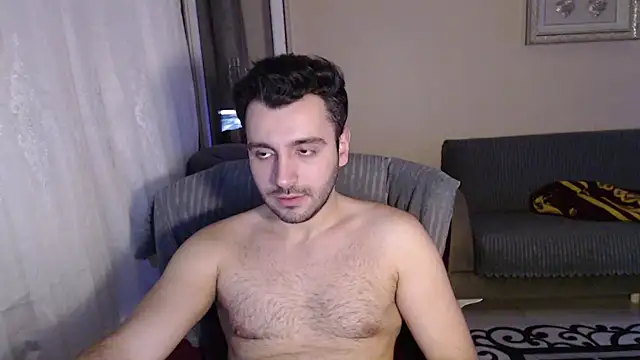 Snapshot of handsomeee04 chatting on 11.28.25 handsomeee04 online show from 11.28.25