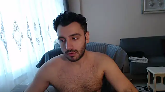 Snapshot of handsomeee04 chatting on 12.16.25 handsomeee04 online show from 12.16.25