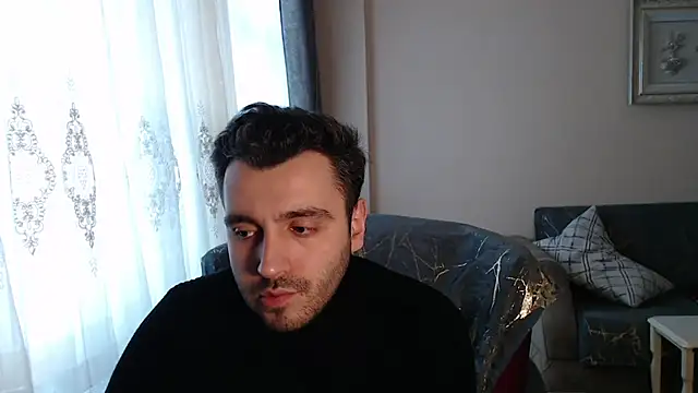 Snapshot of handsomeee04 chatting on 02.01.26 handsomeee04 online show from 02.01.26