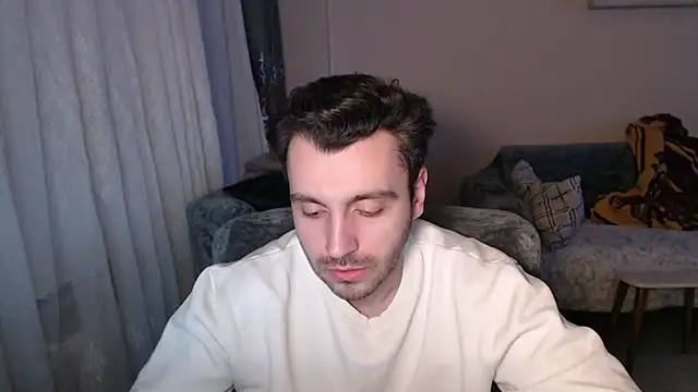 Snapshot of handsomeee04 chatting on 03.12.26 handsomeee04 online show from 03.12.26