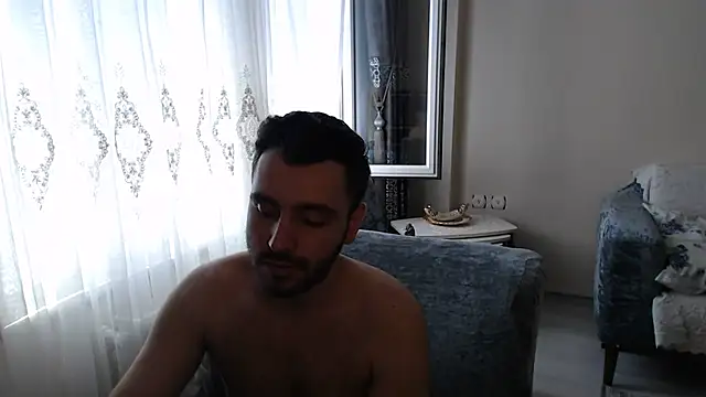 Snapshot of handsomeee04 chatting on 06.21.26 handsomeee04 online show from 06.21.26