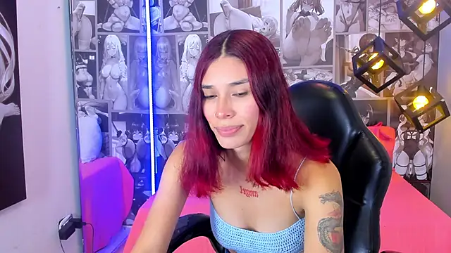 Snapshot of Nicole_Angels_ chatting on 12.29.24 Nicole Angels online show from 12.29.24