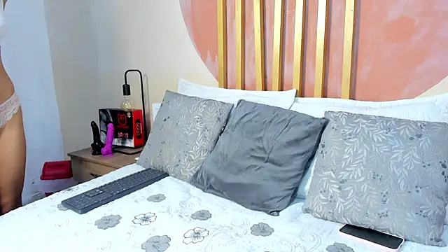 Nicole Angels  online show from 07.28.26