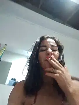 Snapshot of Evapecadora chatting on 03.21.25 Evapecadora online show from 03.21.25