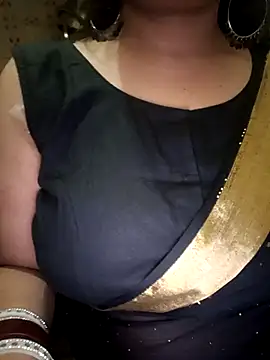 Snapshot of Soniya_444 chatting on 05.09.26 Soniya 444 online show from 05.09.26