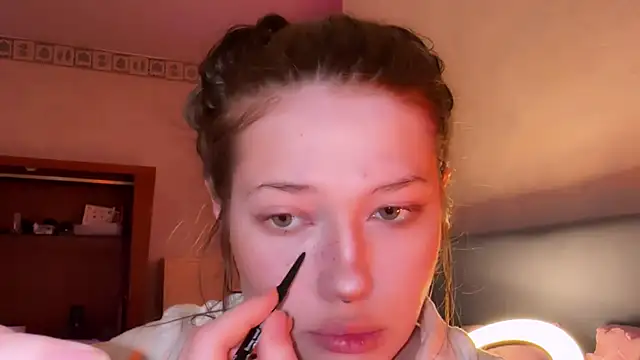 eva varnerr online show from 06.03.26