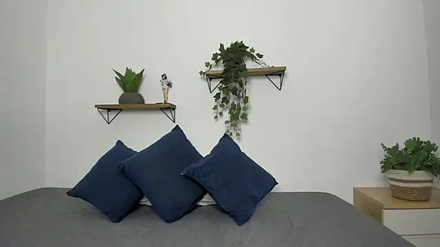 naughty 1girl online show from 04.07.26