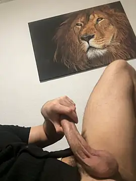 Big XXL1 online show from 12.21.24