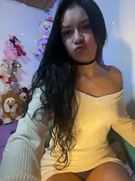 Snapshot of Charlotemonroe chatting on 02.07.25 Charlotemonroe online show from 02.07.25