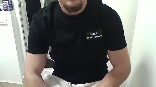 Snapshot of couplehot992 chatting on 02.10.25 couplehot992 online show from 02.10.25