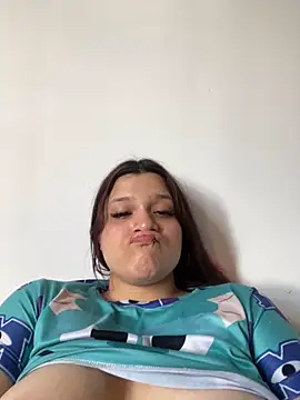 Sophia cyrus11 online show from 12.25.24