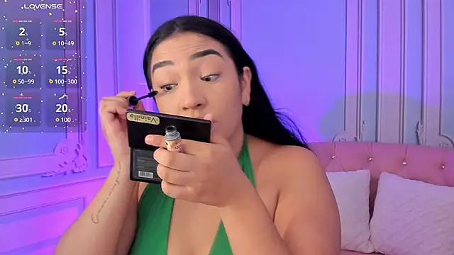 Snapshot of stefany_duque1_ chatting on 01.18.25 stefany duque1  online show from 01.18.25