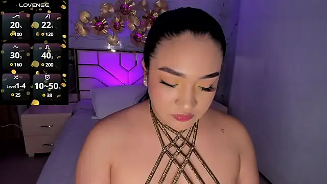 Snapshot of stefany_duque1_ chatting on 03.18.25 stefany duque1  online show from 03.18.25