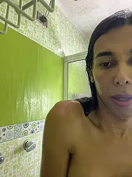 Ebonyxprincess  online show from 04.04.26