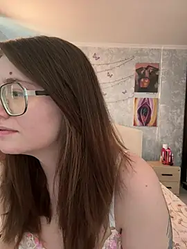 Sabrina shells online show from 03.21.26