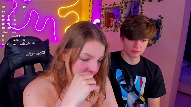 RobertAndLinela online show from 01.11.25