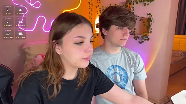 RobertAndLinela online show from 11.07.25