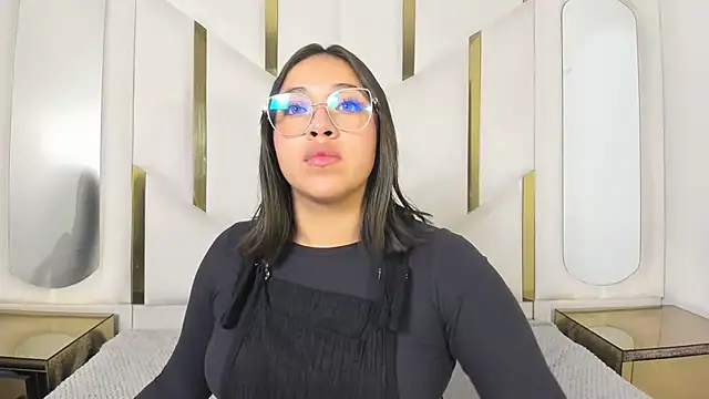 IsabellRodriguez18 online show from 02.22.26