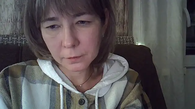 EllaJohnsonX online show from 01.06.25