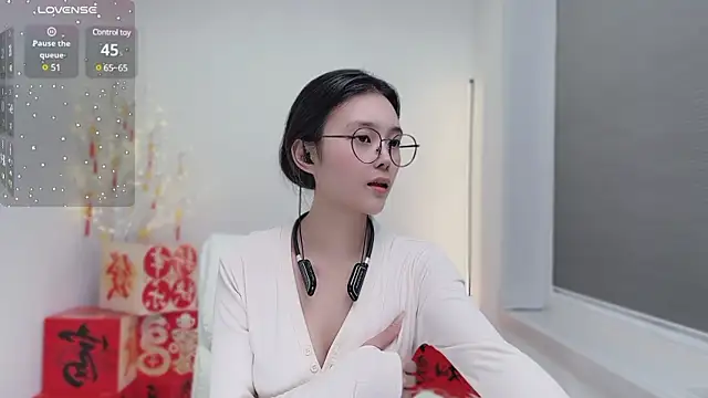 Snapshot of Natasha2025 chatting on 02.22.25 Natasha2025 online show from 02.22.25