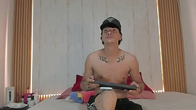 two milkyway online show from 06.04.26