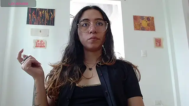 Maam Ine online show from 02.18.26