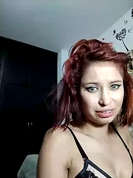 Snapshot of Mia_WAll chatting on 01.18.25 Mia WAll online show from 01.18.25