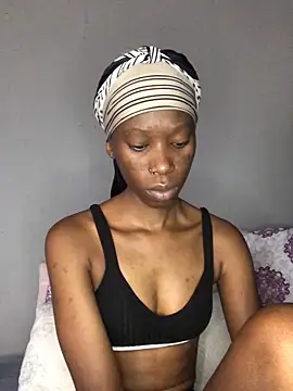 xxSexyTalia28 online show from 04.10.26