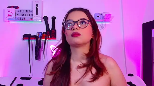 EmiF26 online show from 11.22.25