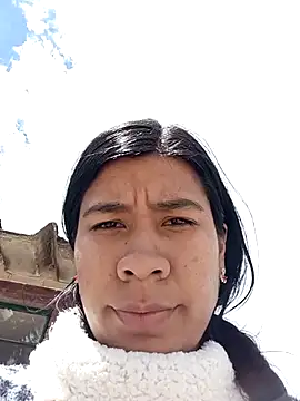 Pamelamilkk 1007 online show from 11.22.25