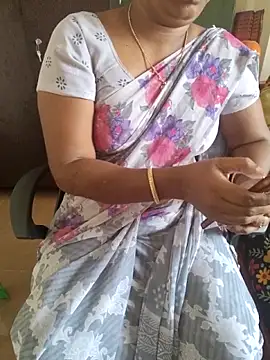 Snapshot of Tamil_roja69 chatting on 06.02.26 Tamil roja69 online show from 06.02.26