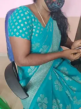 Snapshot of Tamil_roja69 chatting on 06.16.26 Tamil roja69 online show from 06.16.26