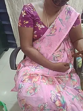 Snapshot of Tamil_roja69 chatting on 06.18.26 Tamil roja69 online show from 06.18.26