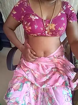 Snapshot of Tamil_roja69 chatting on 06.19.26 Tamil roja69 online show from 06.19.26