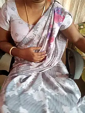 Snapshot of Tamil_roja69 chatting on 06.22.26 Tamil roja69 online show from 06.22.26