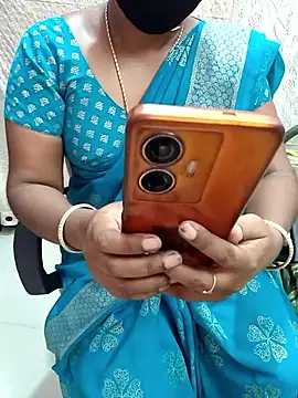 Snapshot of Tamil_roja69 chatting on 06.28.26 Tamil roja69 online show from 06.28.26