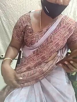 Snapshot of Tamil_roja69 chatting on 07.30.26 Tamil roja69 online show from 07.30.26