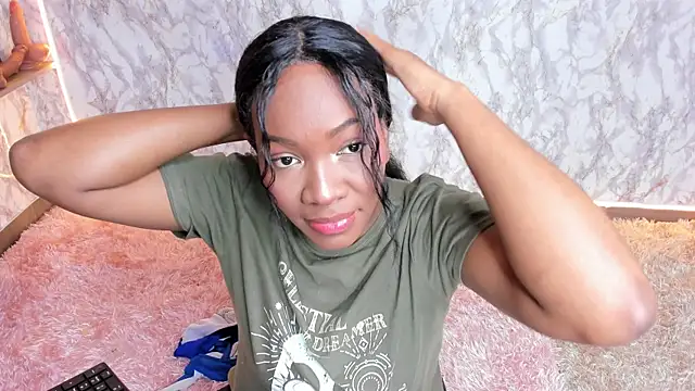 whiitneyfox online show from 03.10.25