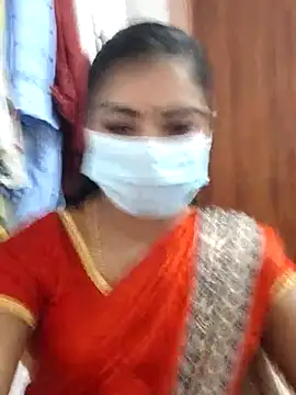 Snapshot of meena_27 chatting on 02.27.25 meena 27 online show from 02.27.25