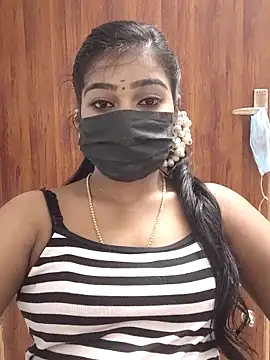 Snapshot of meena_27 chatting on 03.13.25 meena 27 online show from 03.13.25